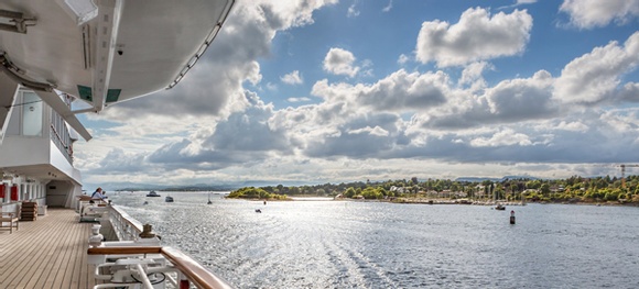 MS Artania Promenade